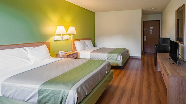 2 Full Beds | Non-Smoking