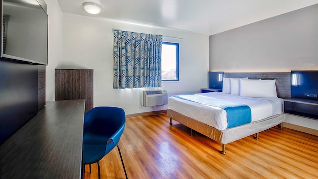 1 Queen Bed | Extended Suite