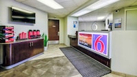 Motel 6 Duluth, MN