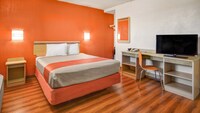Motel 6 North Ridgeville, OH - Cleveland Intl Airport - N Ridgeville