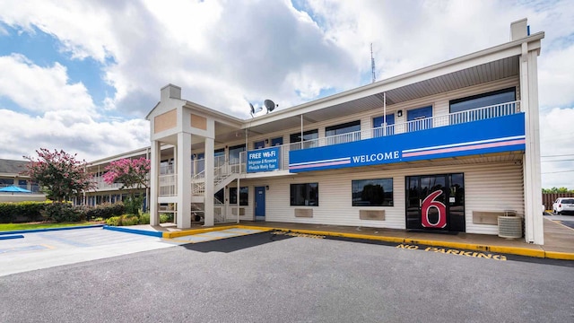 Motel 6 Anniston, AL