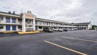 Motel 6 Anniston, AL