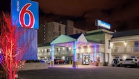 Motel 6 Elizabeth, NJ - Newark Liberty Intl Airport