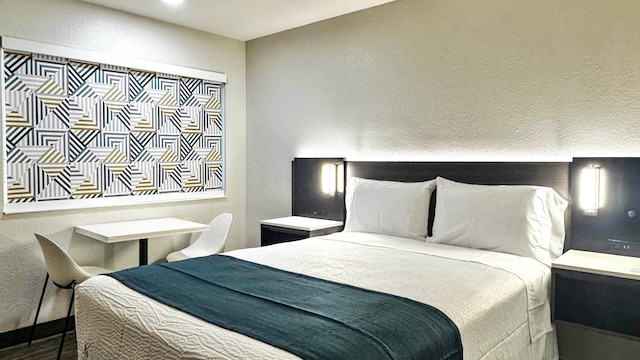 1 Queen Bed | Deluxe