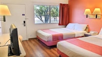 Motel 6 Atascadero, CA