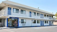 Motel 6 Atascadero, CA