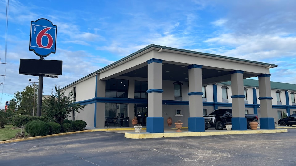 Motel 6 Canton, MS, Canton MS, Canton