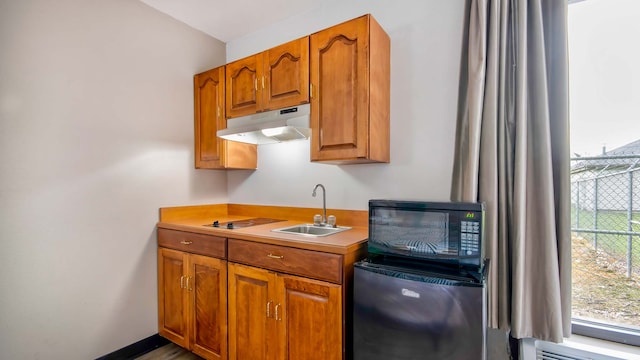 2 Full Beds | Non-Smoking, Kitchen