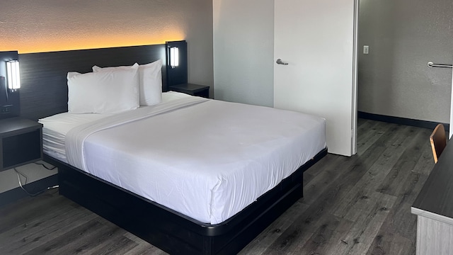 1 Full Bed | ADA/Tub/Micfridge