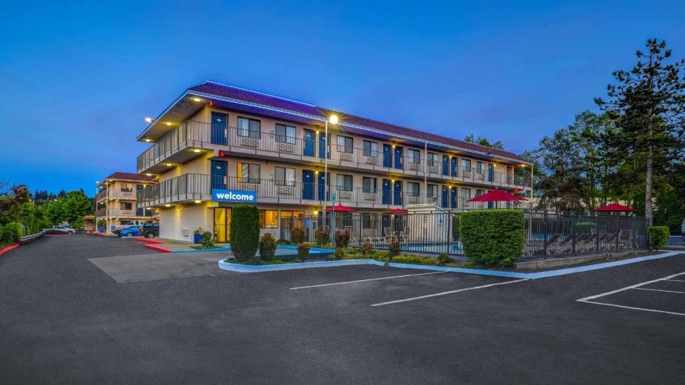 Motel 6 Kirkland, WA - North Kirkland, Kirkland, Kirkland