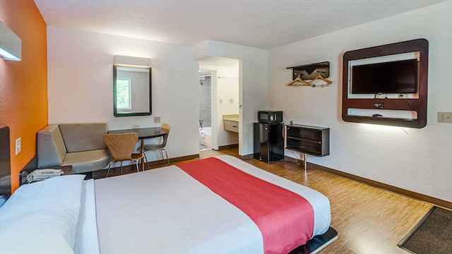 1 Full Bed | Smoking, Micfridge