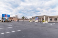 Motel 6 Winchester, VA