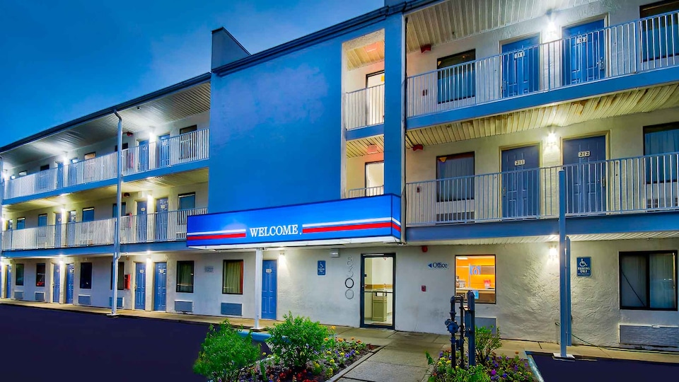 Motel 6 Warren, MI - Detroit East, Warren, Warren