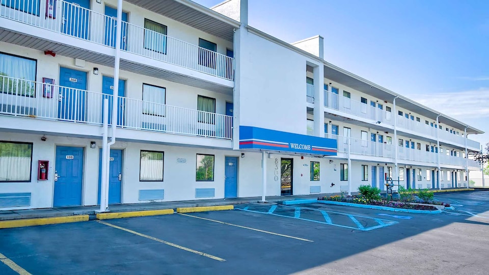 Motel 6 Warren, MI - Detroit East, Warren, Warren