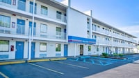 Motel 6 Warren, MI - Detroit East
