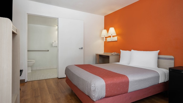 1 Queen Bed | ADA/RI Shower