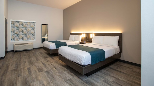 2 Full Beds | Non-Smoking, Mini Fridge