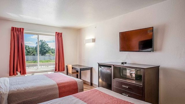 2 Full Beds | Non-Smoking, Micfridge