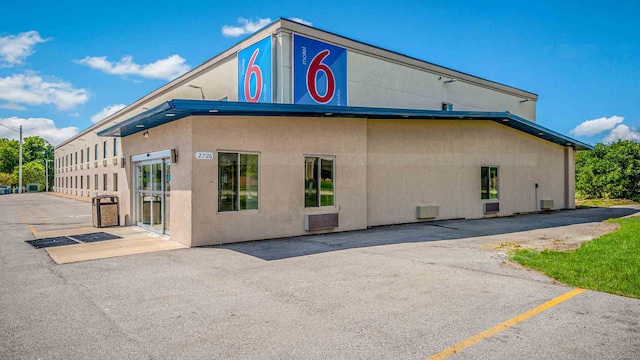 Motel 6 Peoria, IL