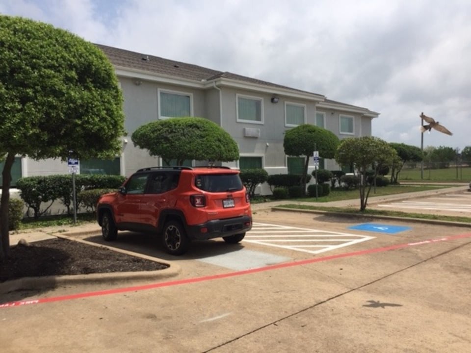 Studio 6 Burleson, TX, Burleson, Burleson