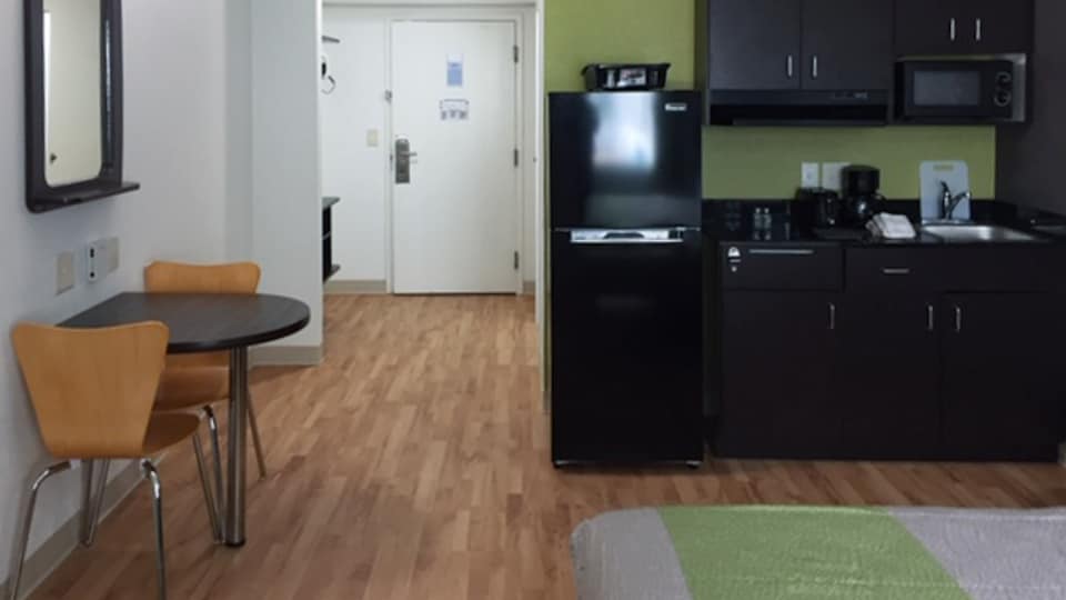 Studio 6 Burleson, TX, Burleson, Burleson