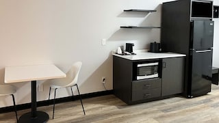 Studio 6 Suites Elkhart, IN