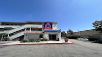 Studio 6 Suites Bellflower, CA - Los Angeles