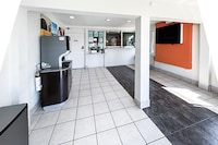 Studio 6 Suites Bellflower, CA - Los Angeles