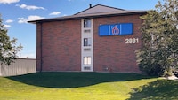 Motel 6 Elk Grove Village, IL - O'Hare