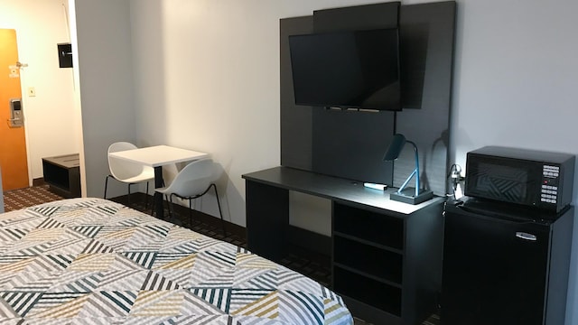 1 King Bed | Suite, Non-Smoking, Sofa-Bed