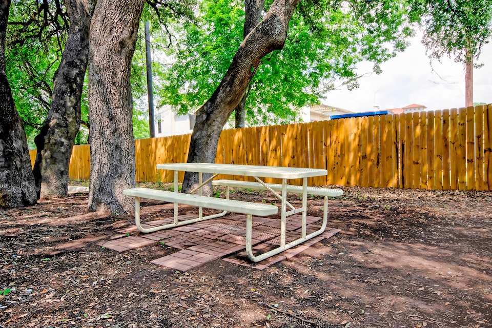 Studio 6 San Antonio, TX - Medical Center, C78229, San-Antonio