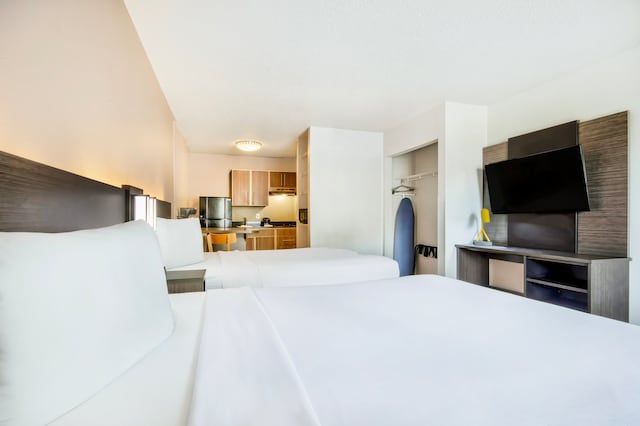 2 Queen Beds | Suite