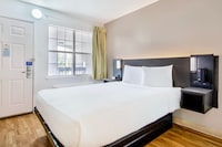 Studio 6 San Antonio, TX - Medical Center