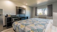 Studio 6 Suites Perris, CA
