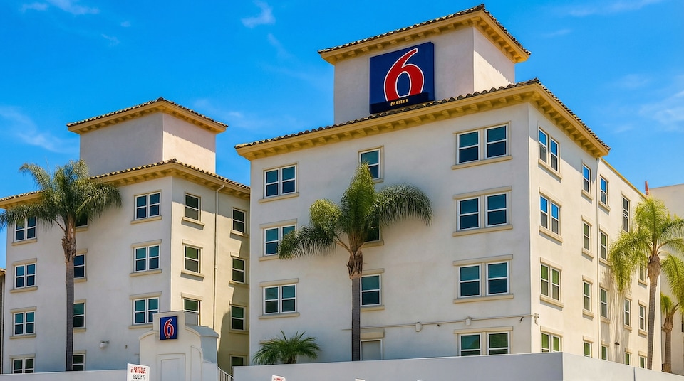 Motel 6 San Diego, CA - Downtown, C92101, San Diego CA