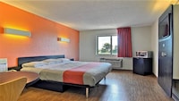Motel 6 Gilman, IL