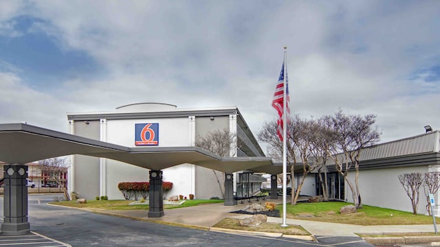 Motel 6 Mesquite, TX – Town East