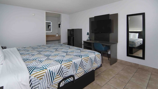 1 King Bed | Non-Smoking, Micfridge