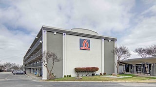 Motel 6 Mesquite, TX – Town East