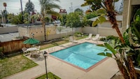 Motel 6 Azusa, CA