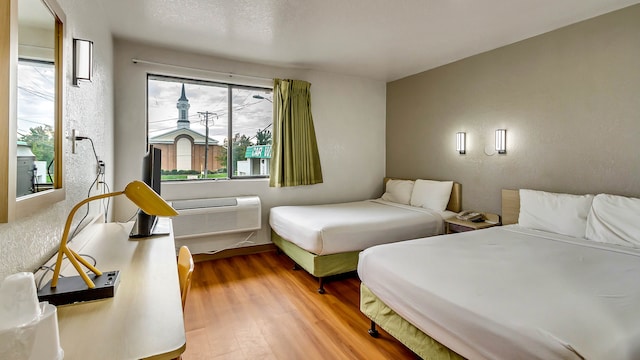 2 Full Beds | Hearing Access Nsmk Micfridg