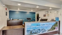 Motel 6 Ogden, UT- Downtown