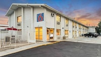 Motel 6 Ogden, UT- Downtown