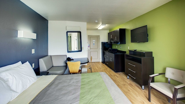 1 KING BED | EXTENDED SUITE