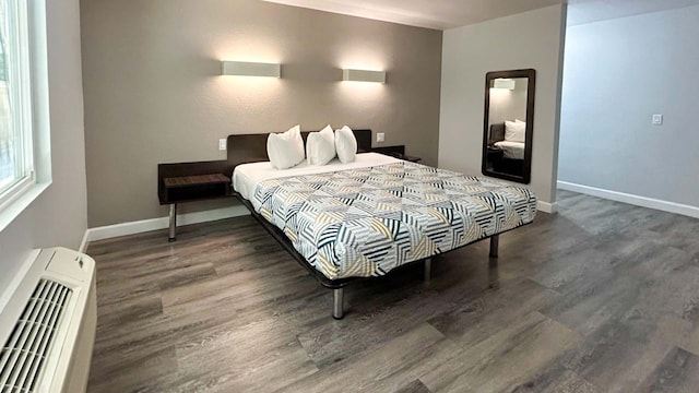 1 King Bed | Non-Smoking