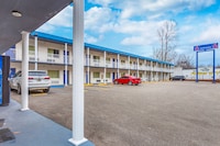 Motel 6 Huntington, WV