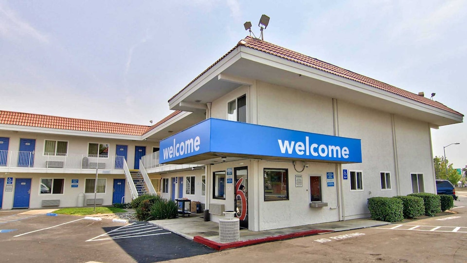 Motel 6 Sacramento, CA - North, C95621, Sacramento CA