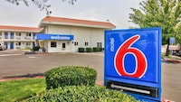 Motel 6 Sacramento, CA - North