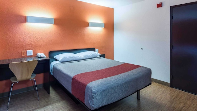 1 Full Bed | Mobility Access RI Shwr, Nsmk