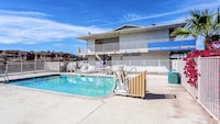 Motel 6 Needles, CA